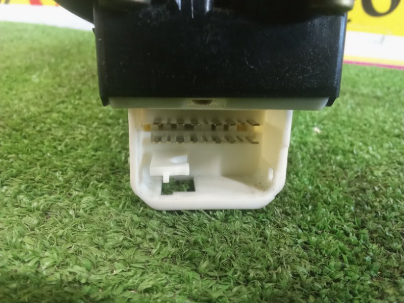 Блок управления стеклоподъемниками, 1000 рублей, Красноярск