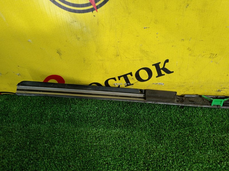 Молдинг лобового стекла, 1000 рублей, Красноярск