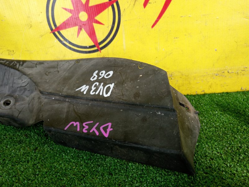 Подкрылок, 800 рублей, Красноярск