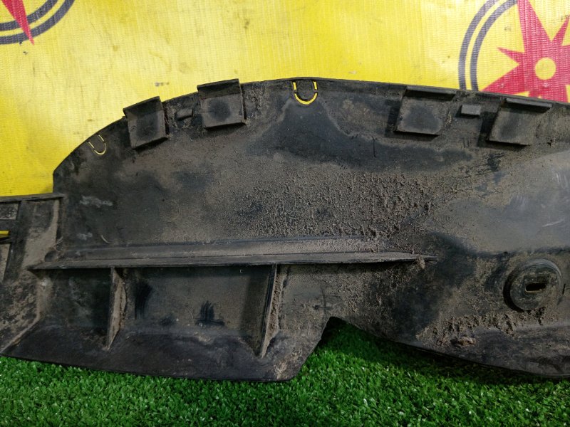 Подкрылок, 800 рублей, Красноярск