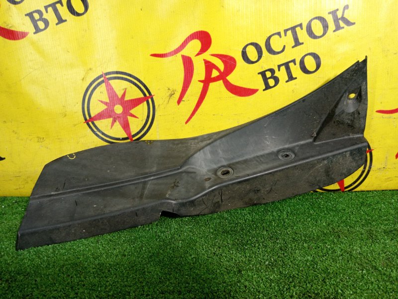 Подкрылок, 800 рублей, Красноярск