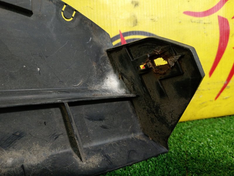 Подкрылок, 800 рублей, Красноярск