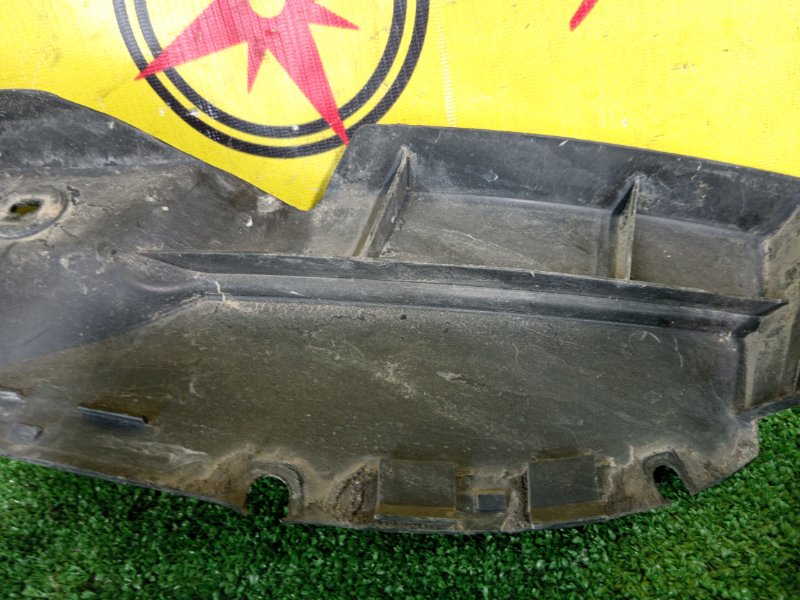 Подкрылок, 800 рублей, Красноярск