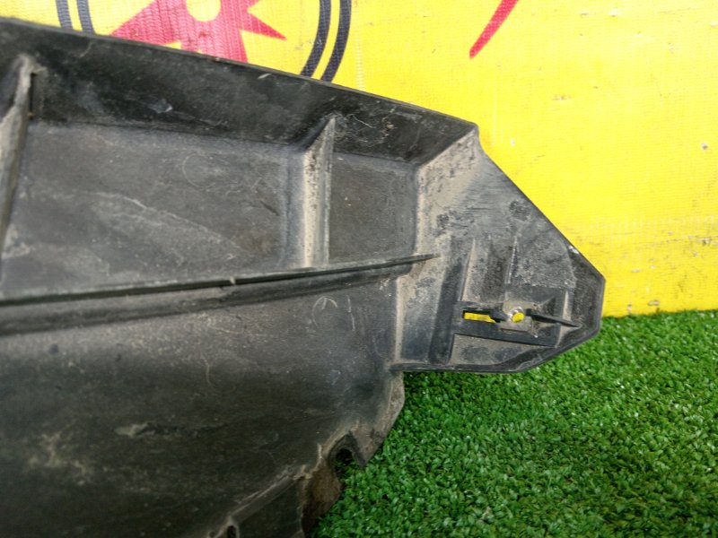 Подкрылок, 800 рублей, Красноярск