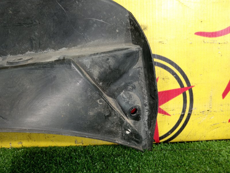 Подкрылок, 800 рублей, Красноярск