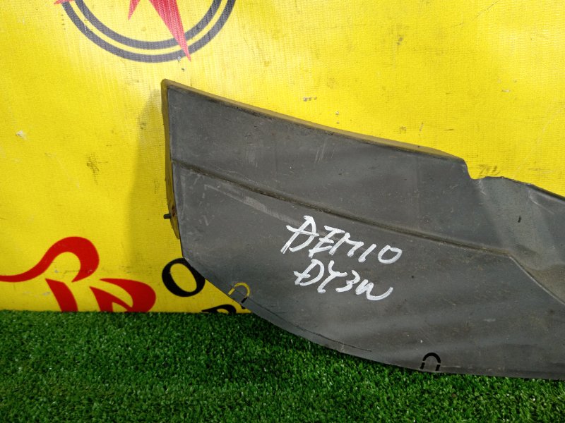 Подкрылок, 800 рублей, Красноярск