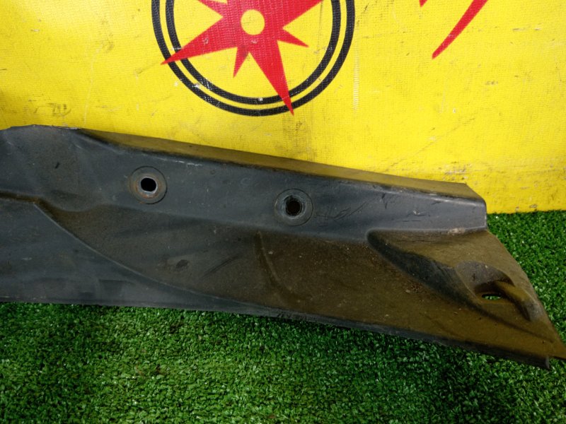 Подкрылок, 800 рублей, Красноярск