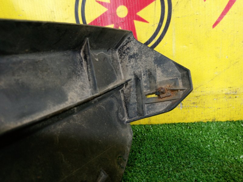 Подкрылок, 800 рублей, Красноярск