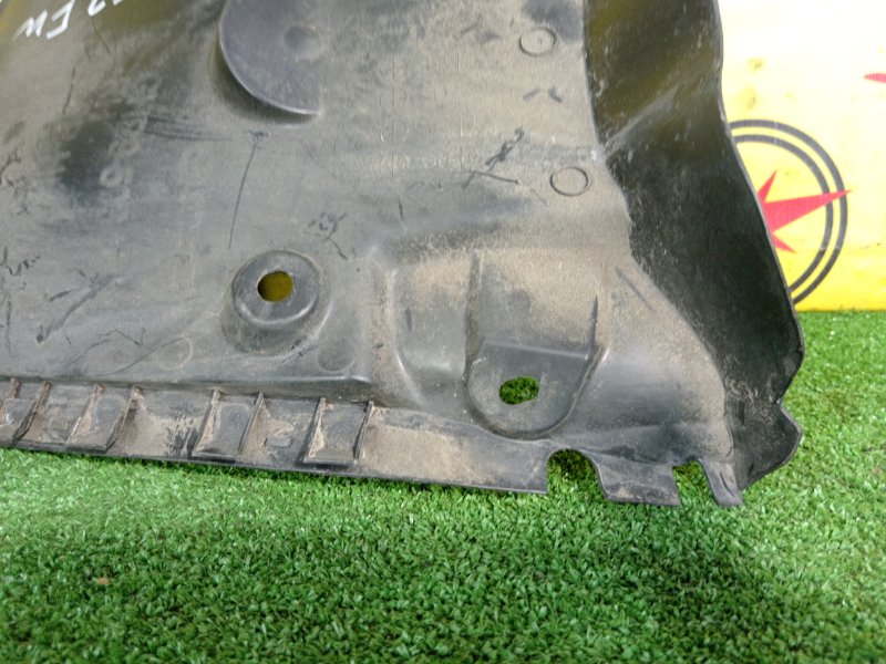 Подкрылок, 3000 рублей, Красноярск