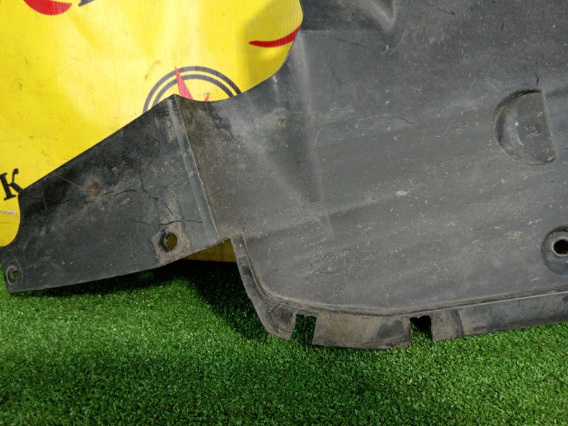 Подкрылок, 3000 рублей, Красноярск