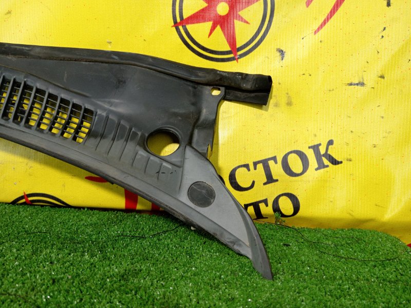 Решетка под лобовое стекло, 800 рублей, Красноярск