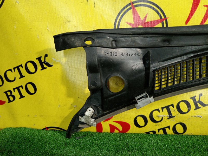 Решетка под лобовое стекло, 800 рублей, Красноярск