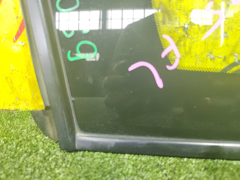 стекло боковое, 1000 рублей, Красноярск