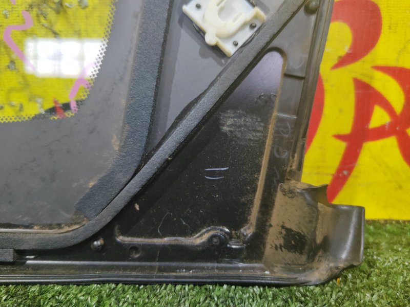 стекло боковое, 1000 рублей, Красноярск