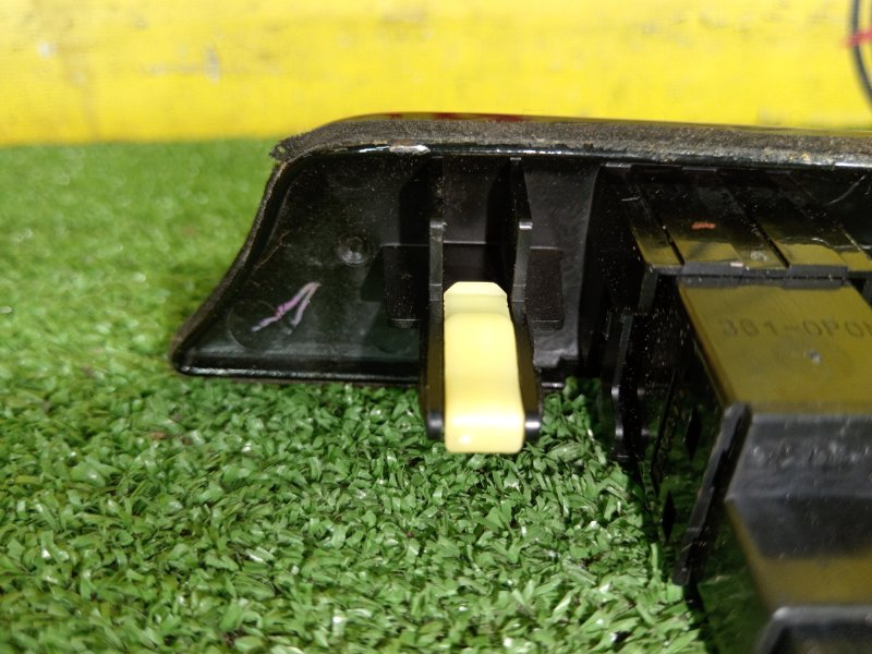 пластиковые детали салона, 3000 рублей, Красноярск