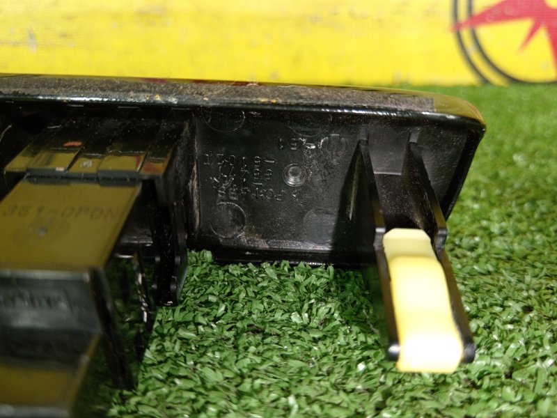 пластиковые детали салона, 3000 рублей, Красноярск