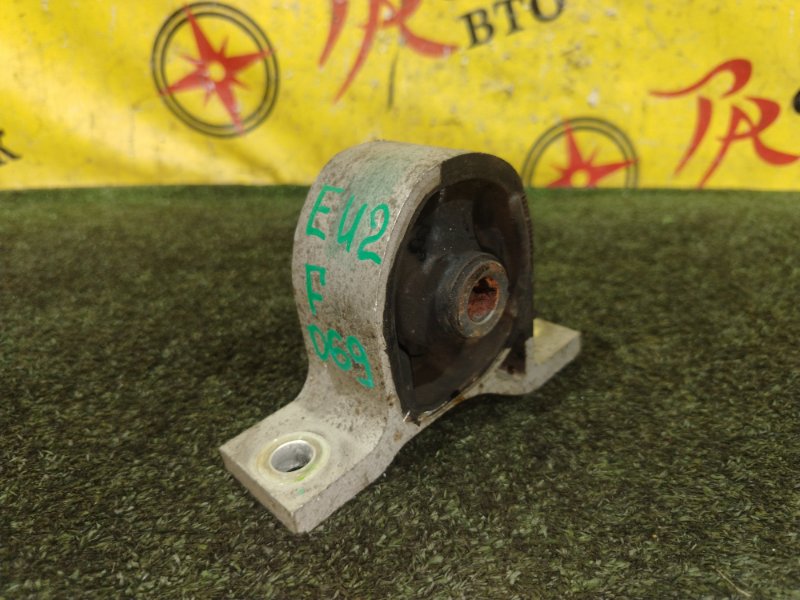 Подушка двигателя, 700 рублей, Красноярск