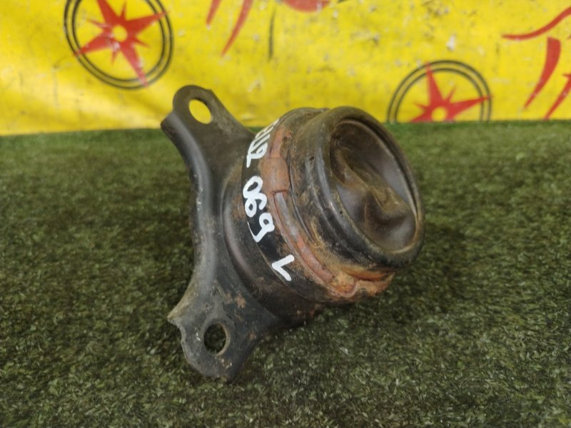 Подушка двигателя, 800 рублей, Красноярск