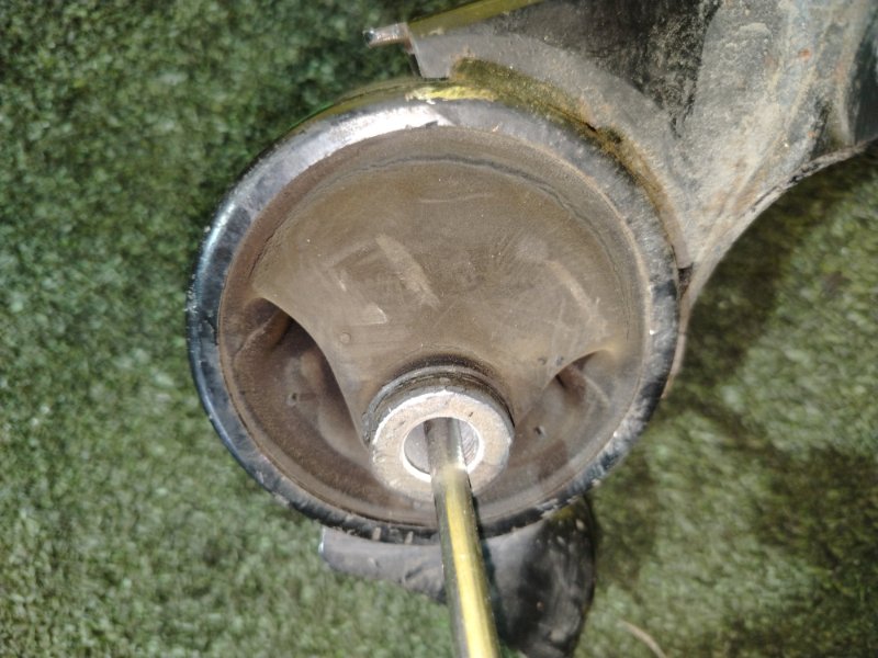 Подушка двигателя, 700 рублей, Красноярск