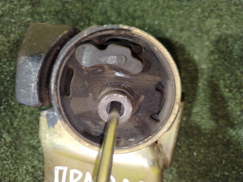 Подушка двигателя, 300 рублей, Красноярск