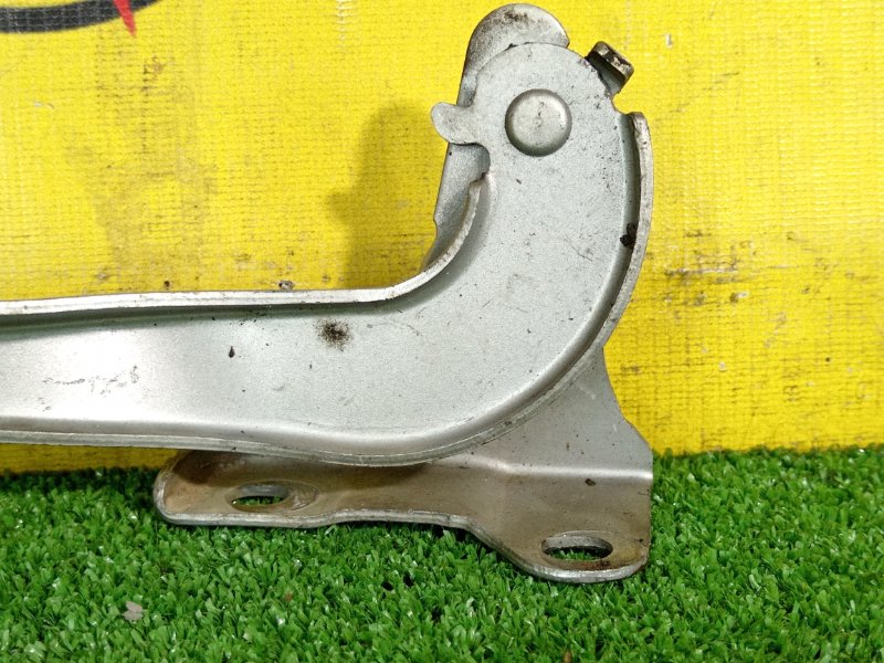 Петля капота, 300 рублей, Красноярск