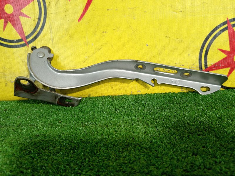 Петля капота, 300 рублей, Красноярск