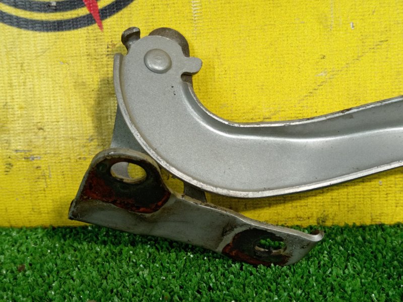 Петля капота, 300 рублей, Красноярск