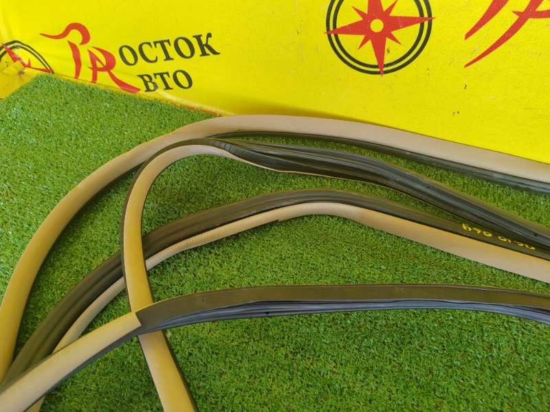 уплотнитель, 1000 рублей, Красноярск