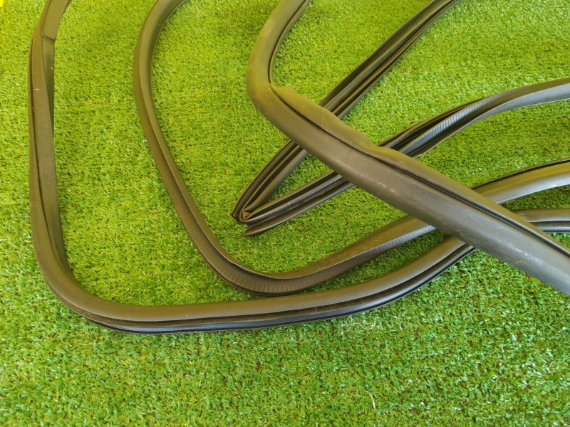 уплотнитель, 1000 рублей, Красноярск