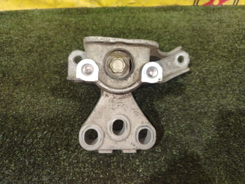 Подушка двигателя, 300 рублей, Красноярск