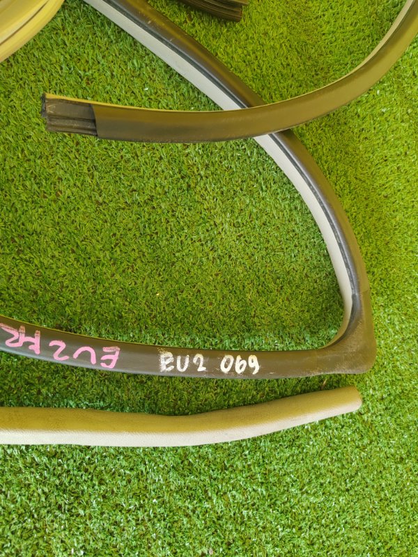 уплотнитель, 1000 рублей, Красноярск