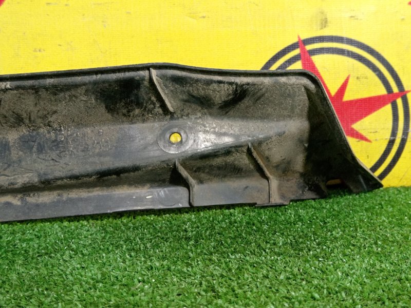 Подкрылок, 400 рублей, Красноярск