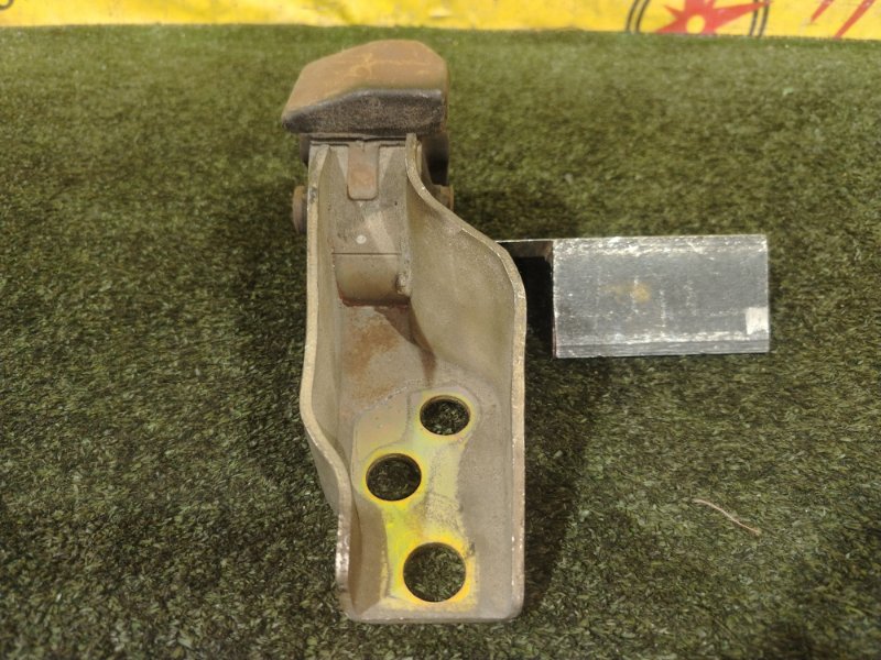 Подушка двигателя, 300 рублей, Красноярск