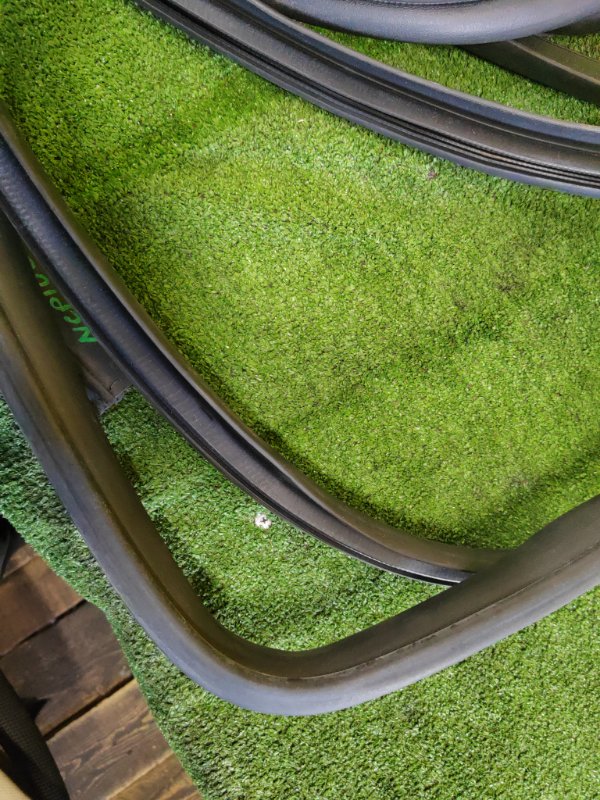 уплотнитель, 1200 рублей, Красноярск