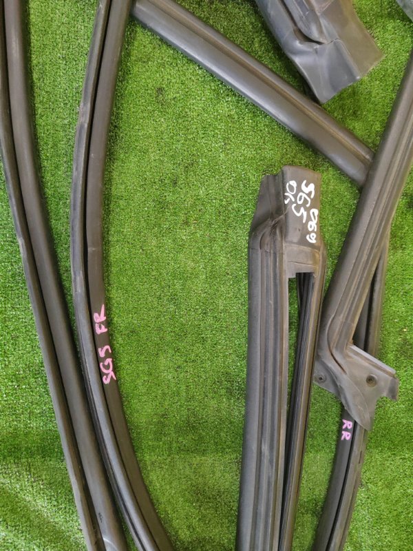 уплотнитель, 4000 рублей, Красноярск