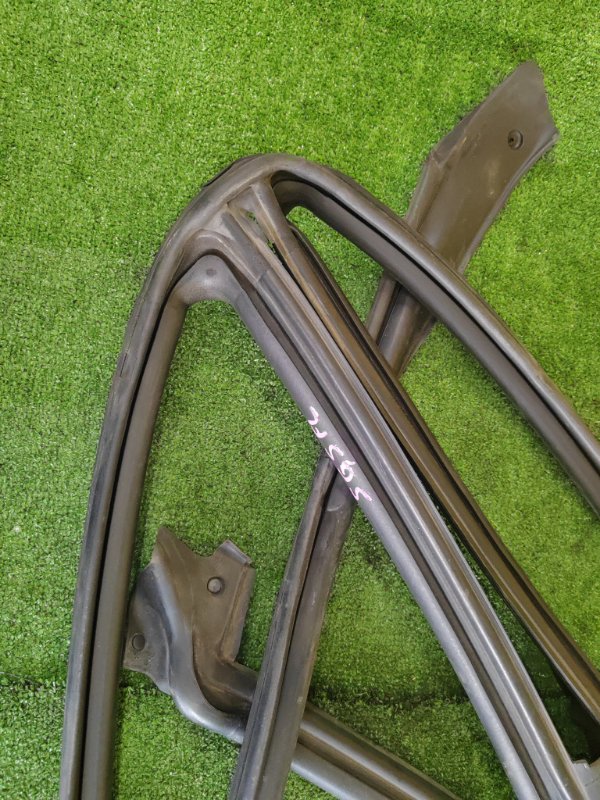 уплотнитель, 4000 рублей, Красноярск