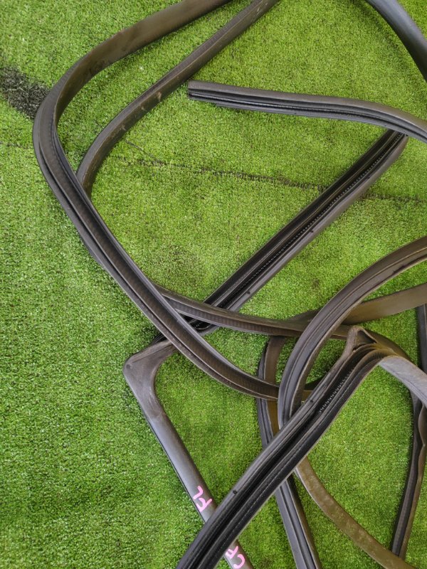 уплотнитель, 1900 рублей, Красноярск