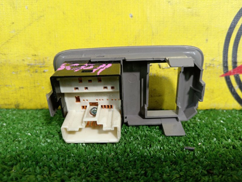 Блок управления зеркалами, 100 рублей, Красноярск