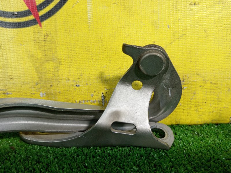 Петля капота, 300 рублей, Красноярск