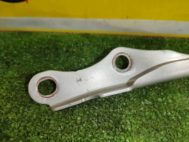 Петля капота, 300 рублей, Красноярск