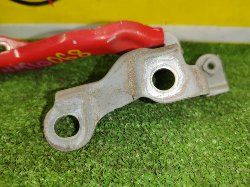 Петля капота, 300 рублей, Красноярск