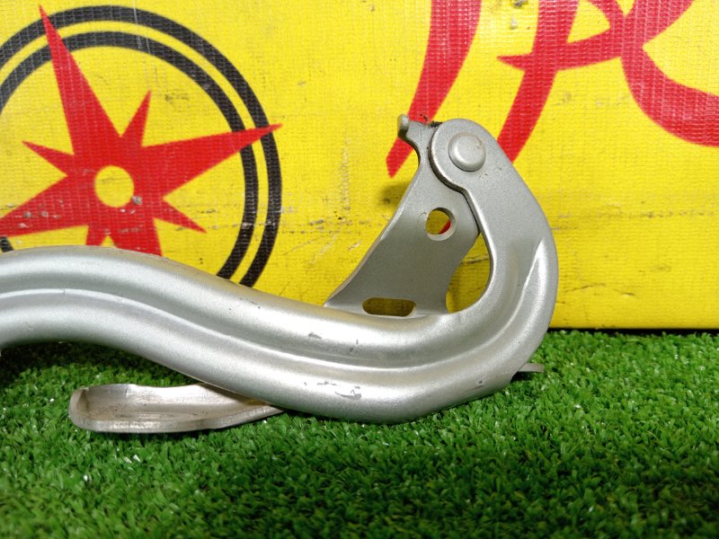 Петля капота, 300 рублей, Красноярск