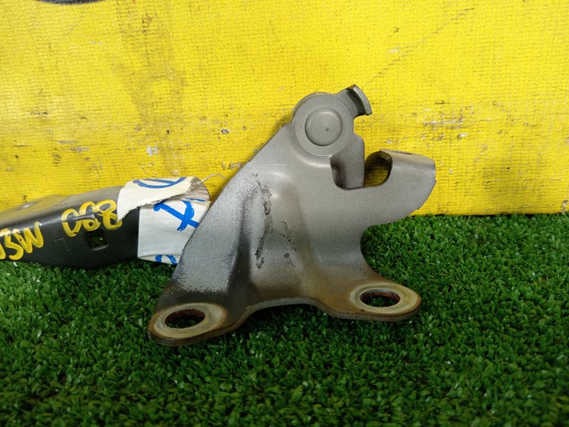 Петля капота, 200 рублей, Красноярск