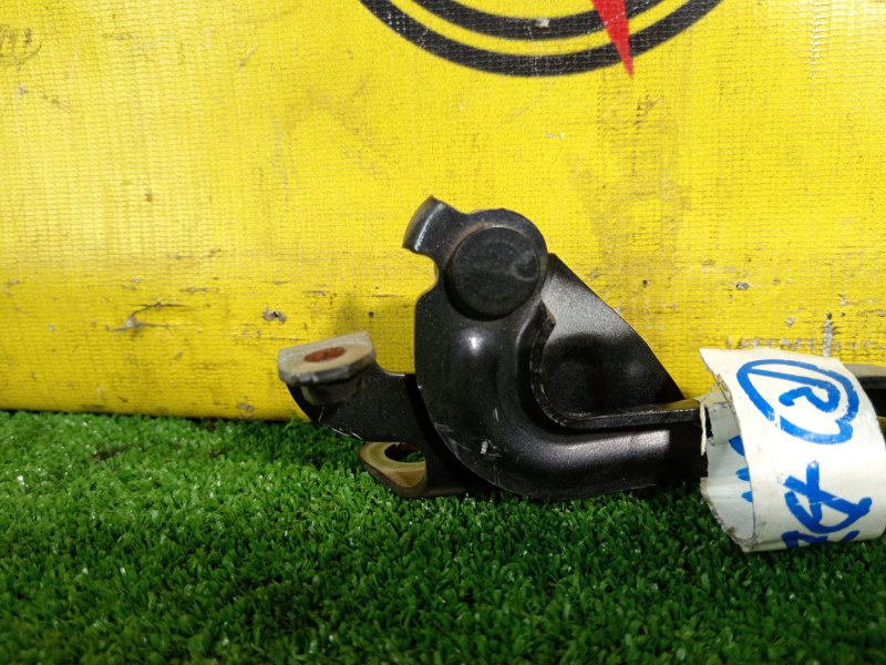 Петля капота, 200 рублей, Красноярск