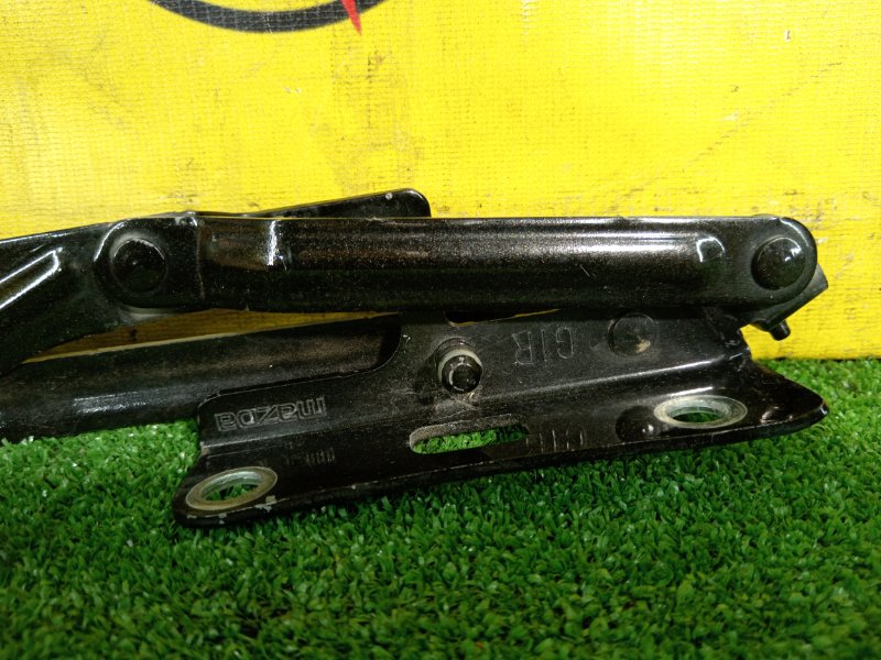 петля (шарнир крышки багажника), 1500 рублей, Красноярск