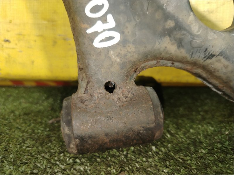 рычаг, 2000 рублей, Красноярск