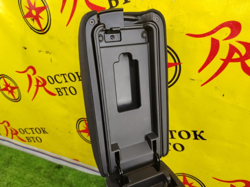 Подлокотник, 2000 рублей, Красноярск