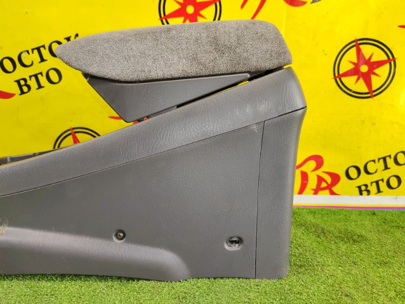 Подлокотник, 1000 рублей, Красноярск