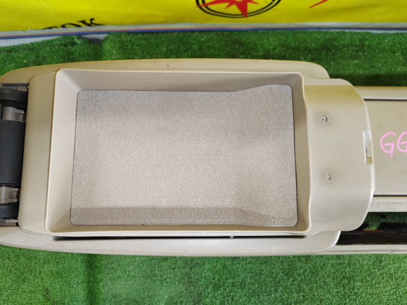 Подлокотник, 1000 рублей, Красноярск