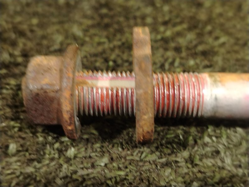 Болт развальный, 300 рублей, Красноярск